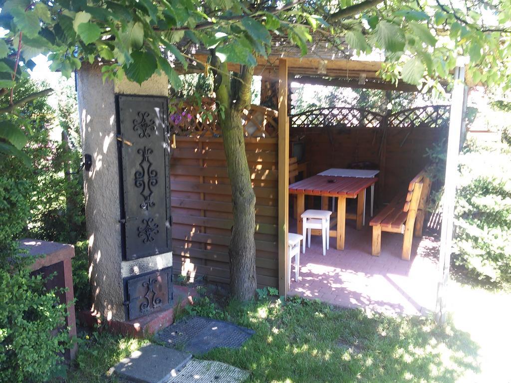 Pokoje Gościnne Stołówka- Swarzewianka Swarzewo Exterior foto