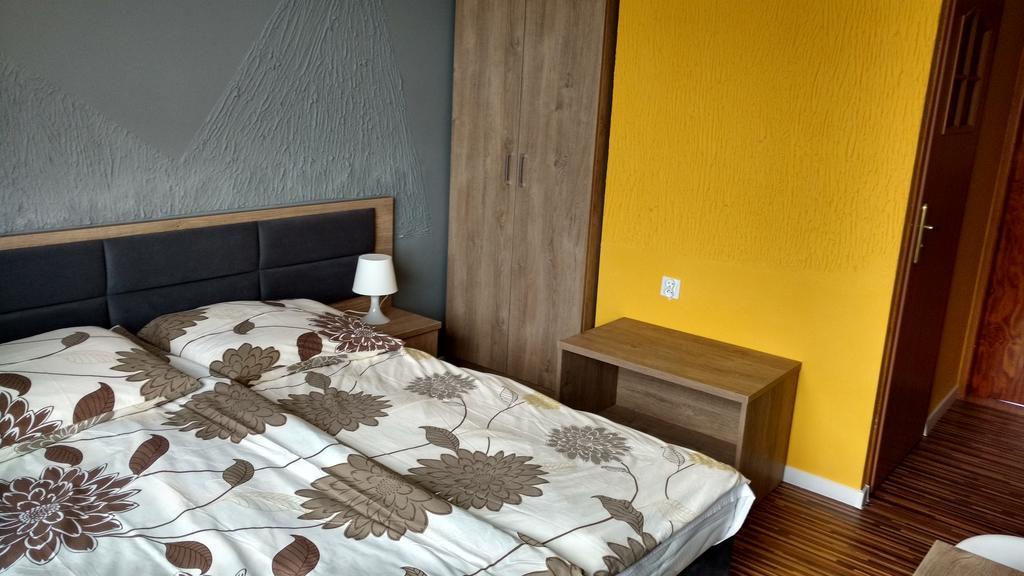 Pokoje Gościnne Stołówka- Swarzewianka Swarzewo Exterior foto